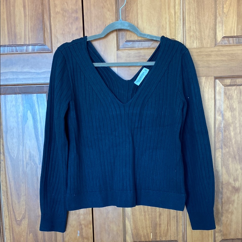 Abercrombie Black Ribbed V-Neck Sweater